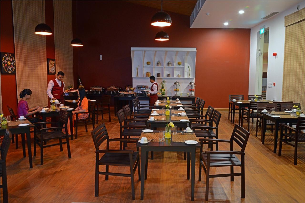 Bagan Star Hotel Nyaung-U Экстерьер фото